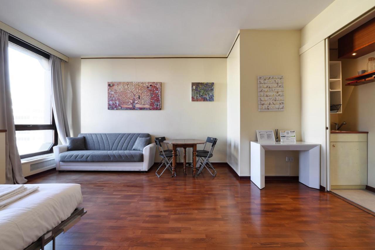 Duomo Luxury Apartment VII Milán Exterior foto